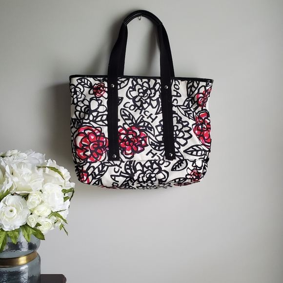 Coach Floral Tote - Picture 2 of 6